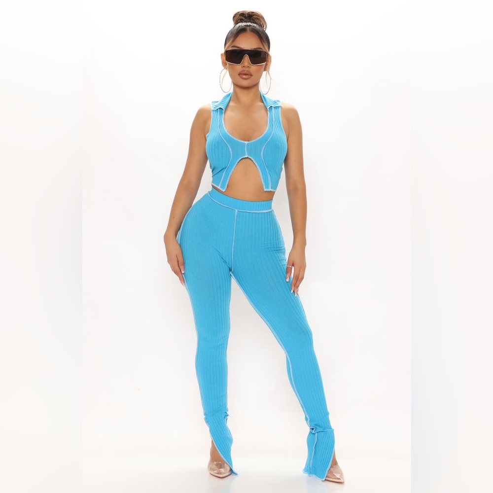 Fashion Nova turquoise 2 piece set